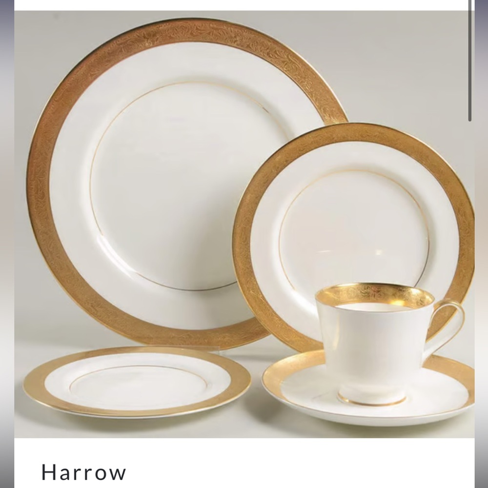 Mikasa Harrow Gold and White Dinnerware Set